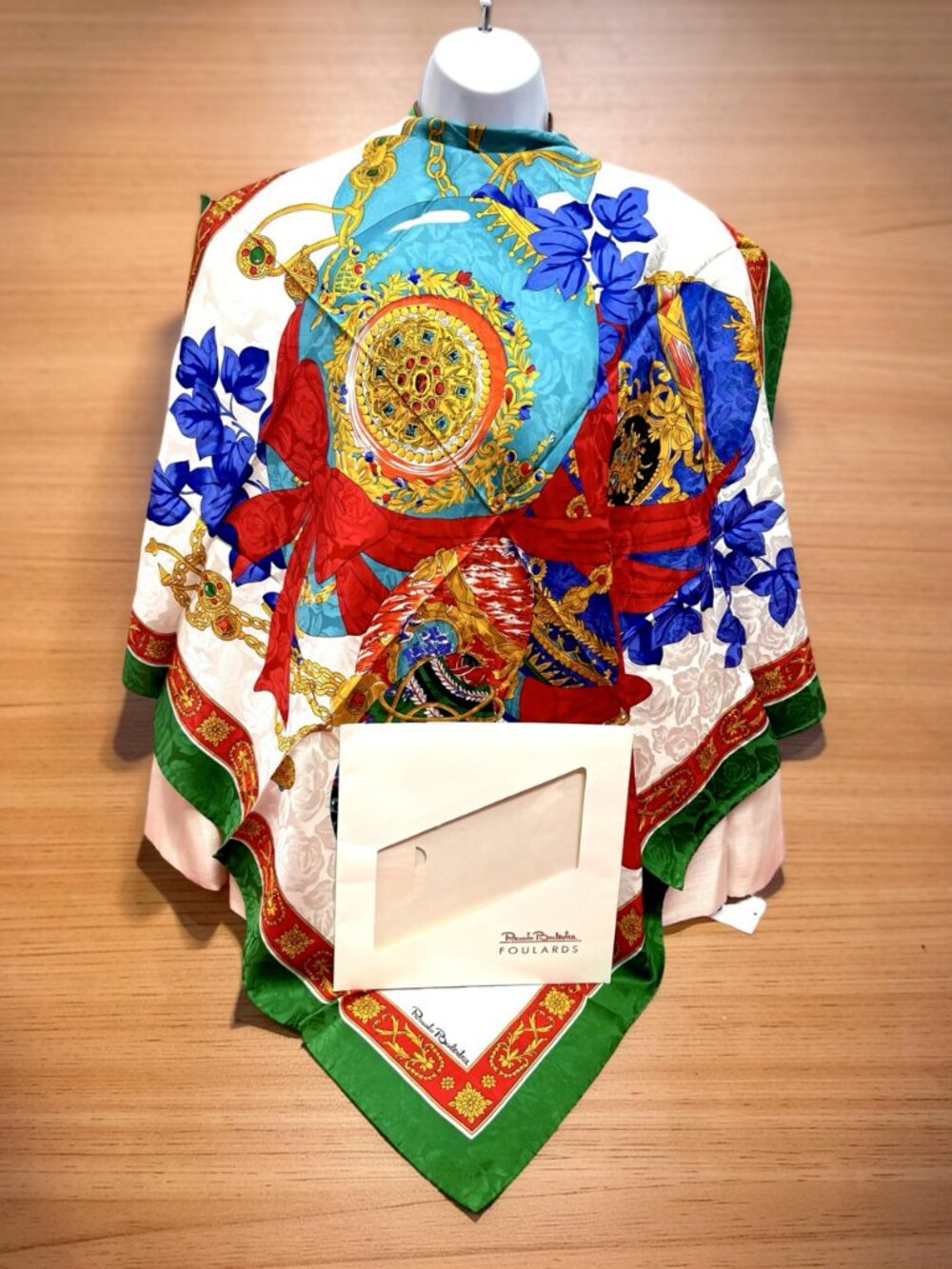 New W/Box Italy Made Renato Balestra 100% Silk Scarf 34" Green Ivery Red (66) - Picture 6 of 15